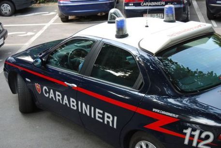  Sassuolo, accoltella al torace un uomo: arrestato in fuga a La Spezia