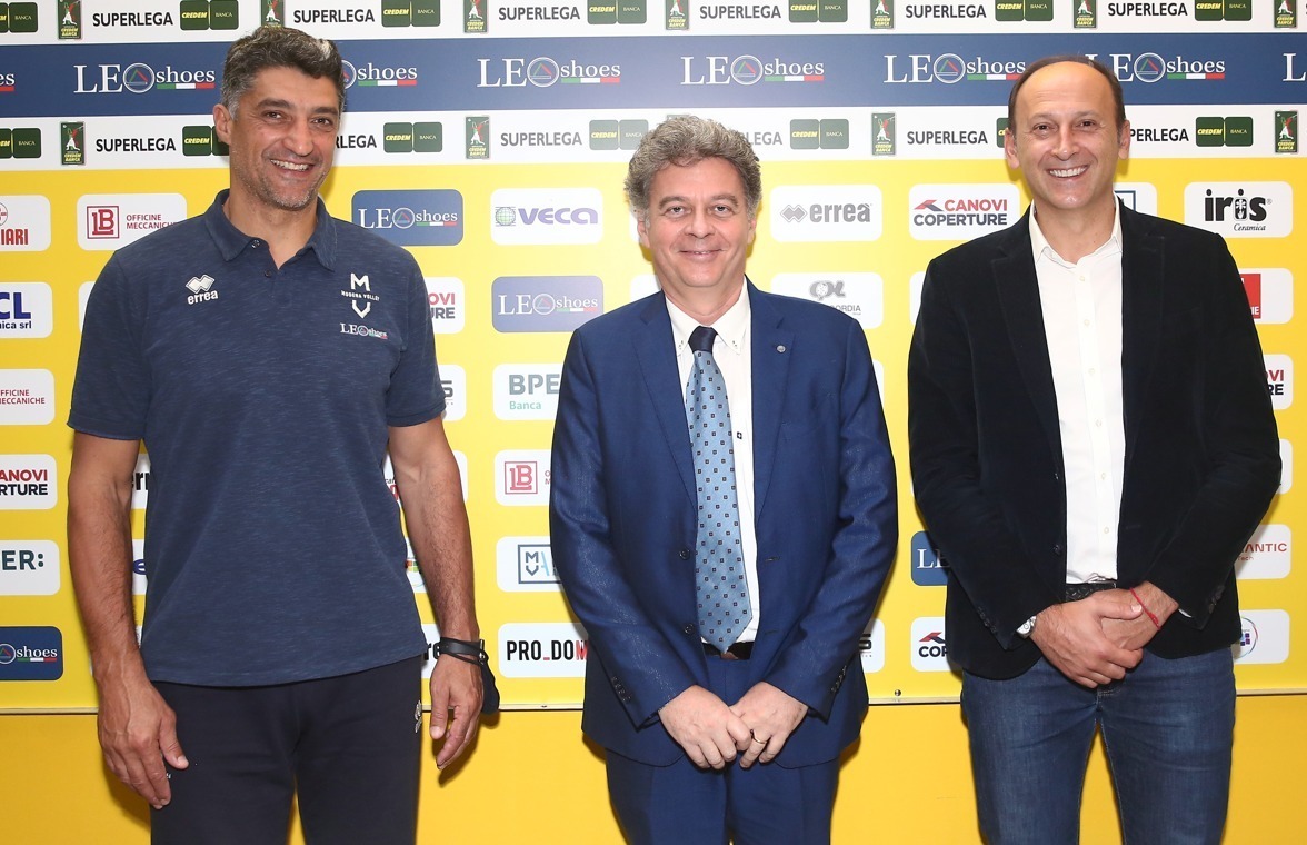  Modena Volley ha due main sponsor: Leo Shoes e PerkinElmer