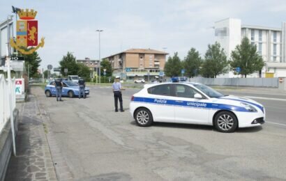 Controlli anti-alcol, tre automobilisti ubriachi alla guida Controlli anti-alcol, tre automobilisti ubriachi alla guida