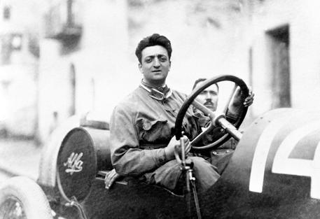  Enzo Ferrari, omaggio a 33 anni dalla scomparsa