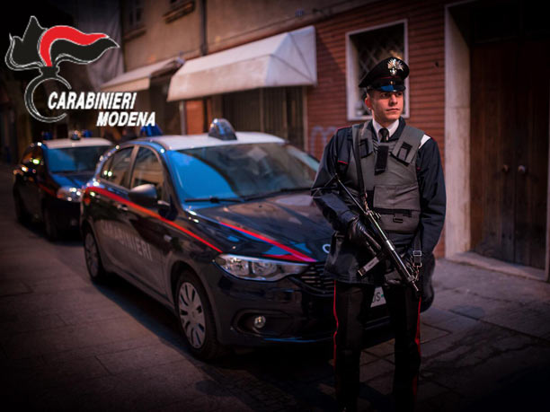  Castelfranco / 33enne tunisino aggredisce i Carabinieri, arrestato