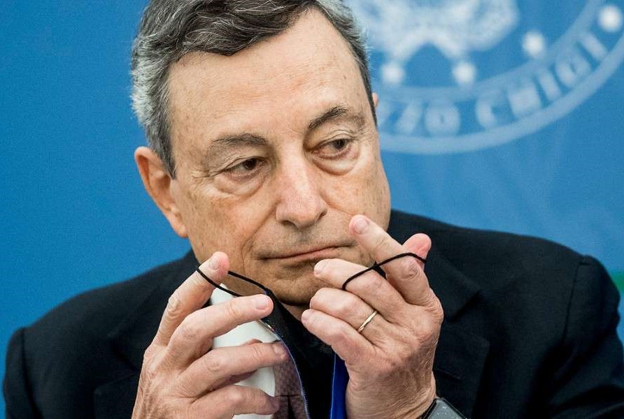  Draghi: “sì alla terza dose ed all’estensione del Green Pass”.