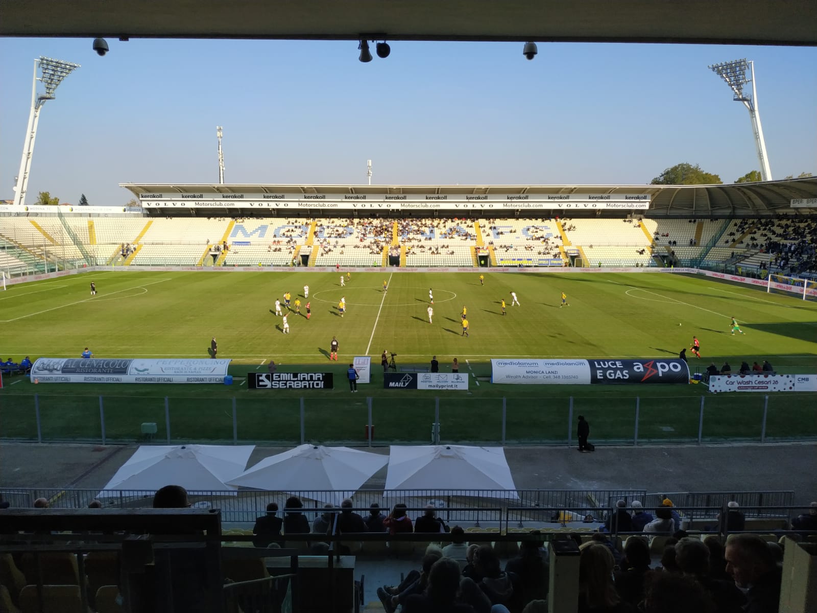  Bonfanti e Mosti illuminano il Modena: 2-0 sulla Viterbese