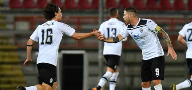  Serie C / Girone B / 15a giornata / La Reggiana vince 1-0 a Imola e torna in vetta