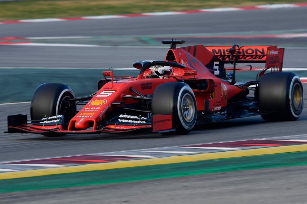  F1: nuova Ferrari già in pista a Montmelò per il filming-day