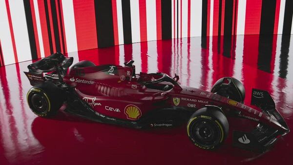  la F1-75 toglie i veli.  Leclerc: “La nuova macchina è bellissima. La amo e la amerò di più se sarà veloce”.