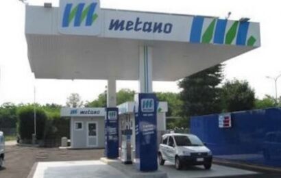 Modena, metano alle stelle, chiusi tre distributori: «Il Governo deve portare l’Iva al 5%»