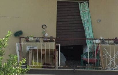 incidente domestico in via Pagliani: donna cade dal balcone del terzo piano e muore