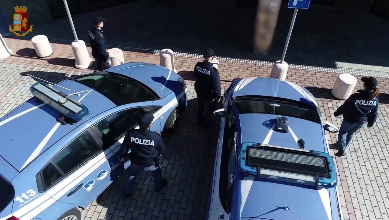  Polizia di Sassuolo, controlli nei parchi