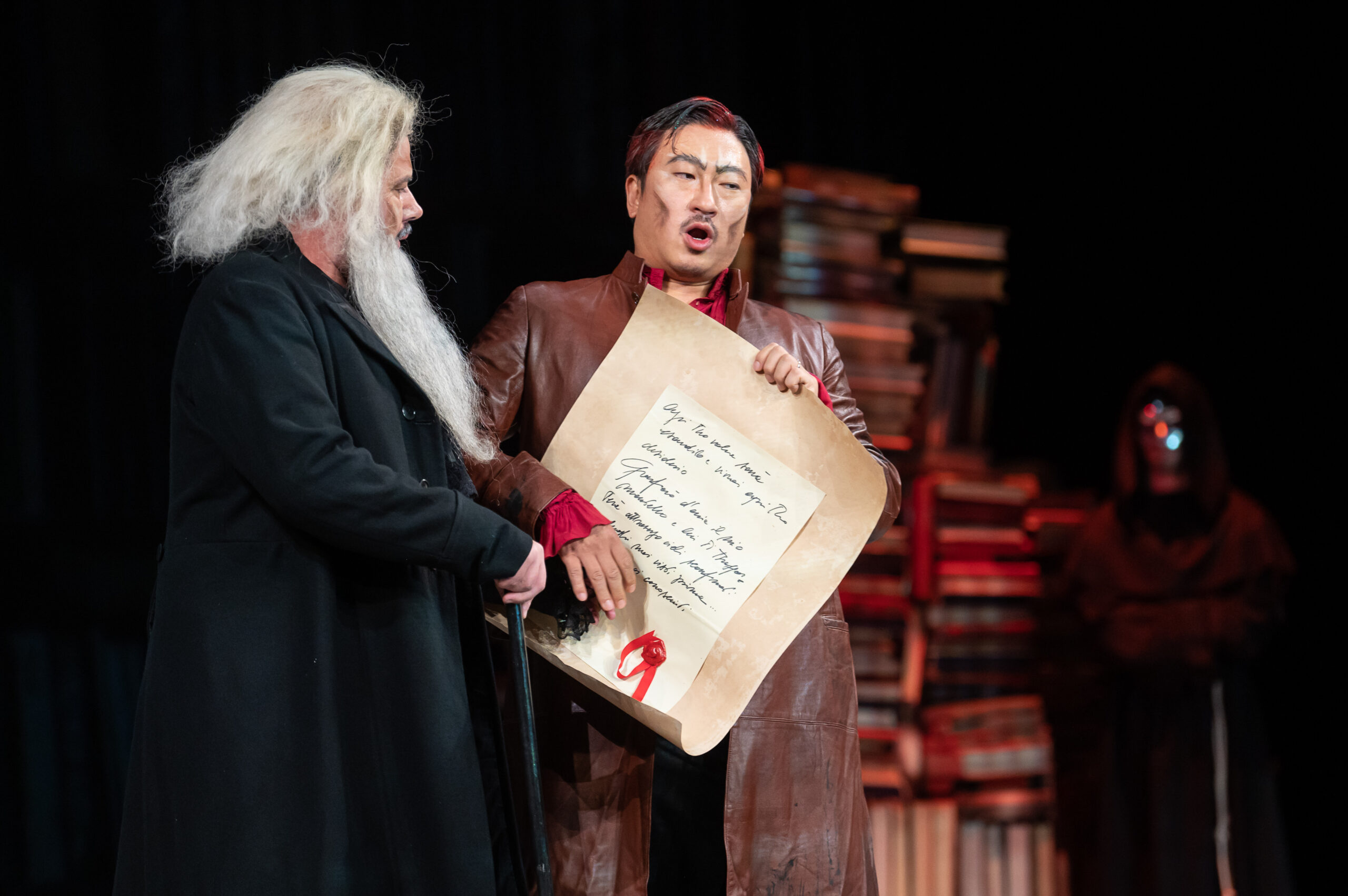  Opera: si apre con Mefistofele la nuova stagione lirica del teatro Pavarotti-Freni (video)