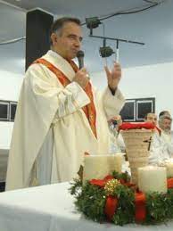  Modena, il vescovo celebra la messa di Natale in carcere