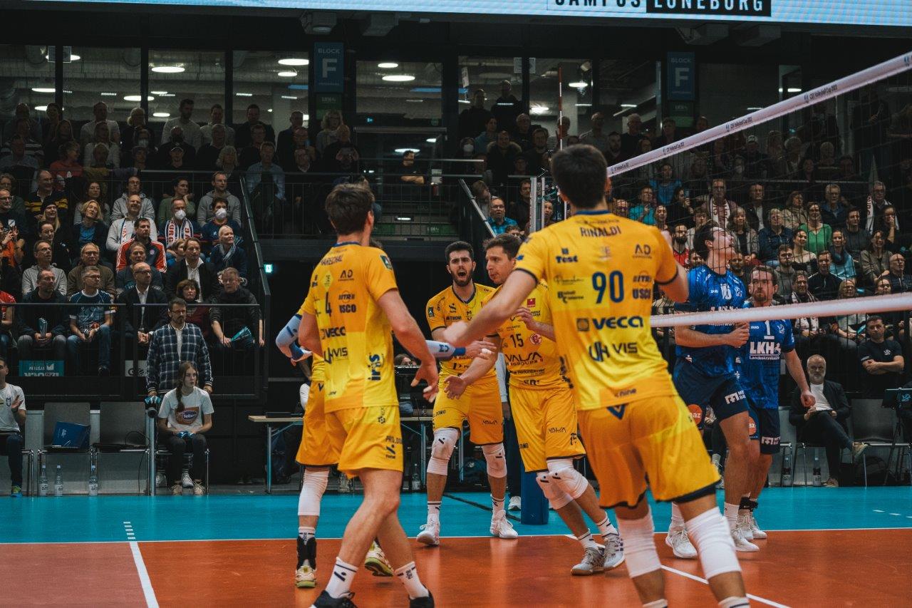  Coppa Cev / Modena Volley rimonta due volte il Luneburg, ma cede al tie break (video)