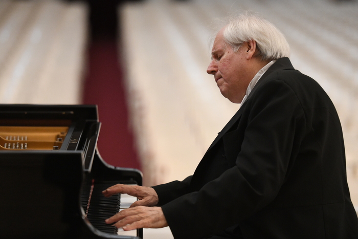  Il pianista russo Grigory Sokolov suona al Comunale di Modena
