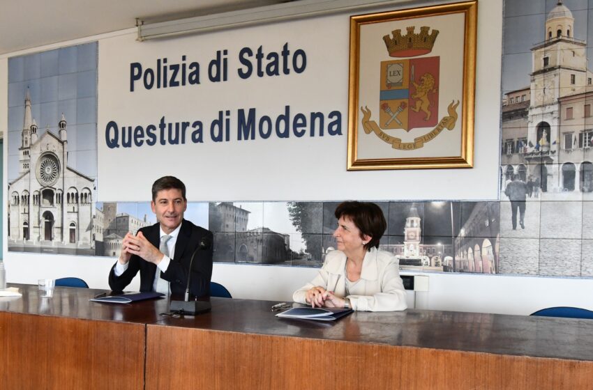  Il Capo della Polizia in visita alla Questura di Modena