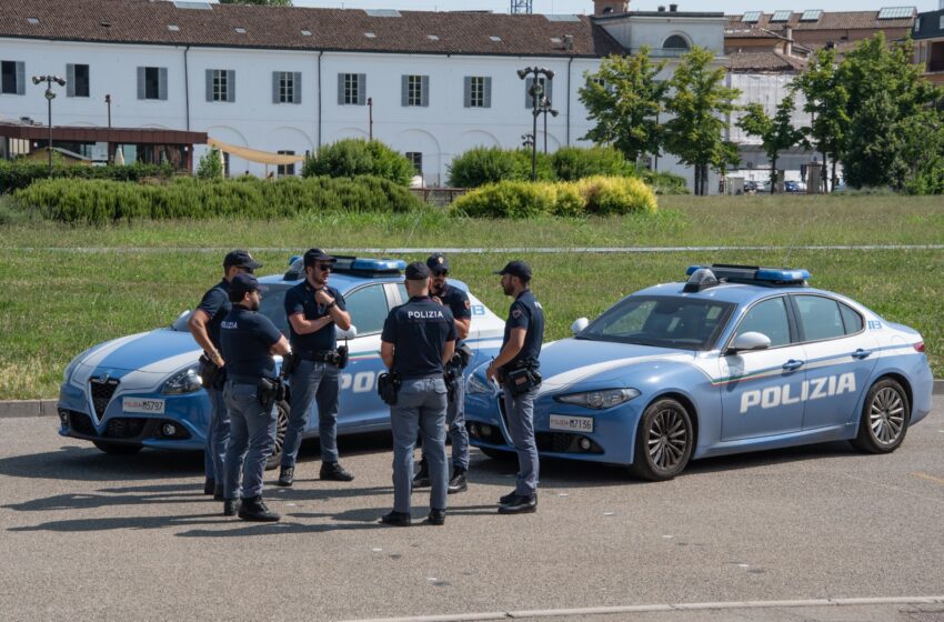  La Polizia setaccia Novi Sad e centro storico