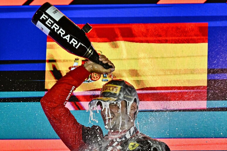  F 1 / G.P. GIAPPONE / Sainz super, arriva la prima vittoria Ferrari della stagione