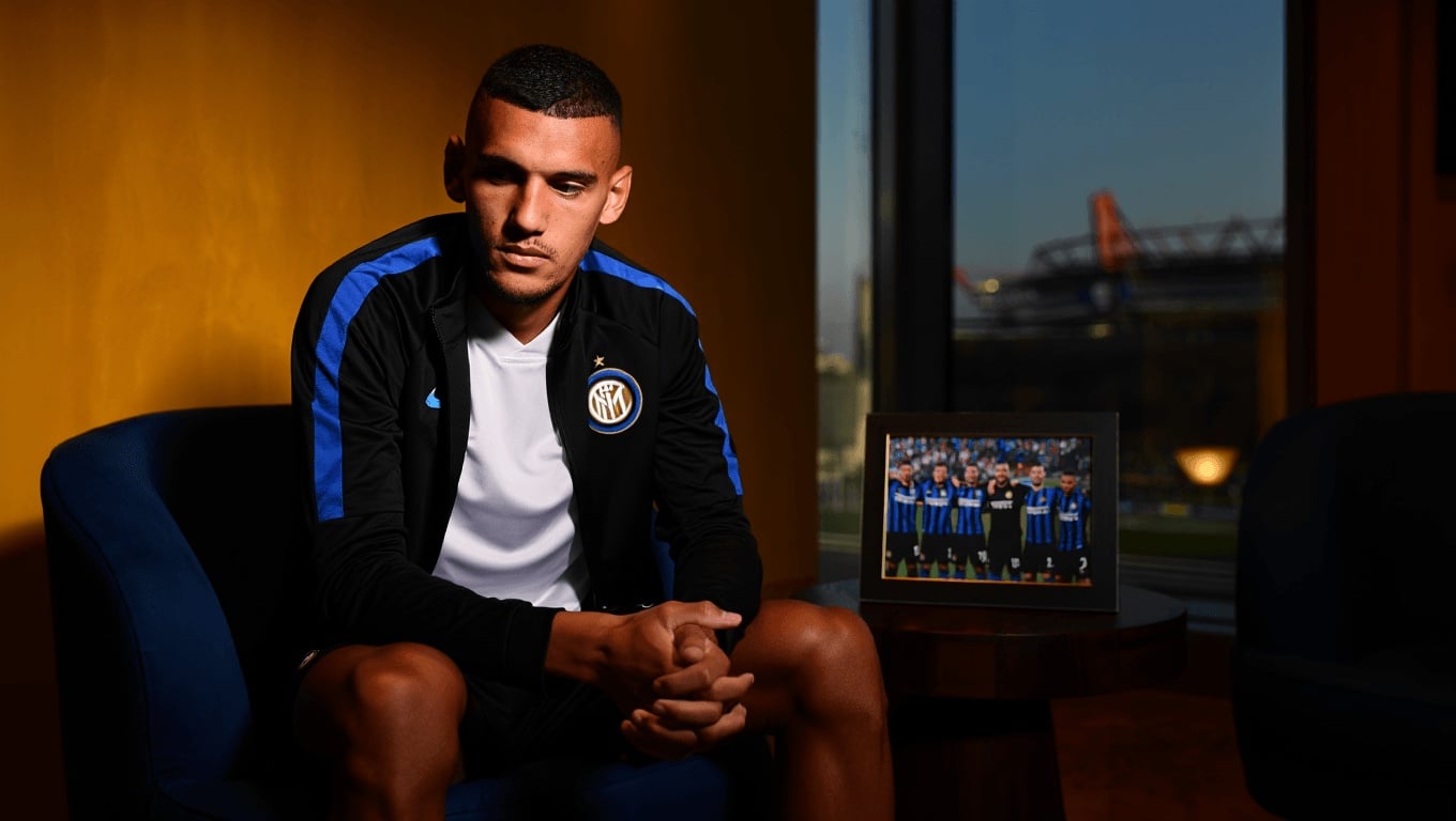 Inter and Italy legend hints that Bastoni should snub Barcelona