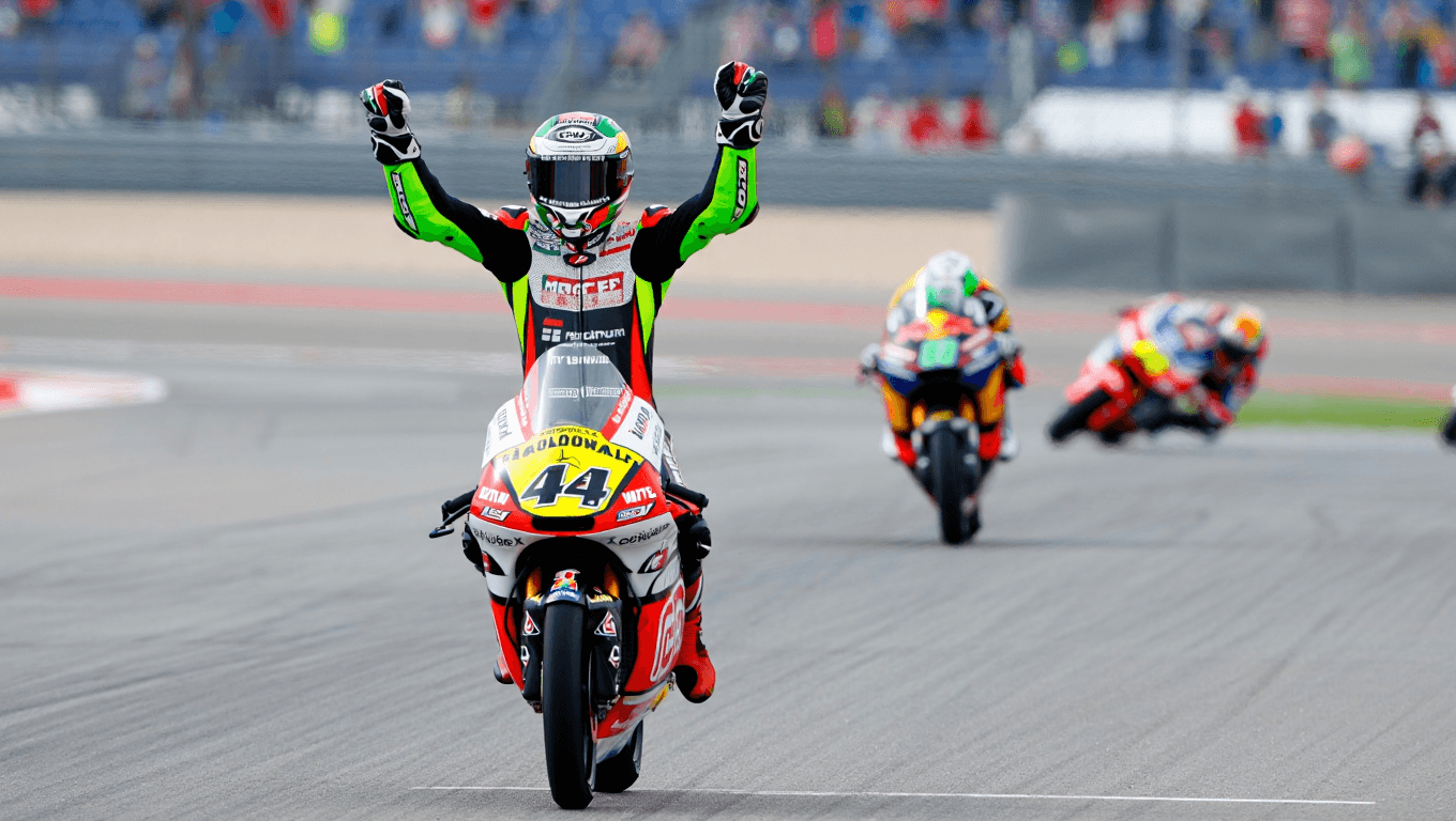 L’Italia riassapora il successo in Moto3™: Pini vince il GP degli Stati Uniti