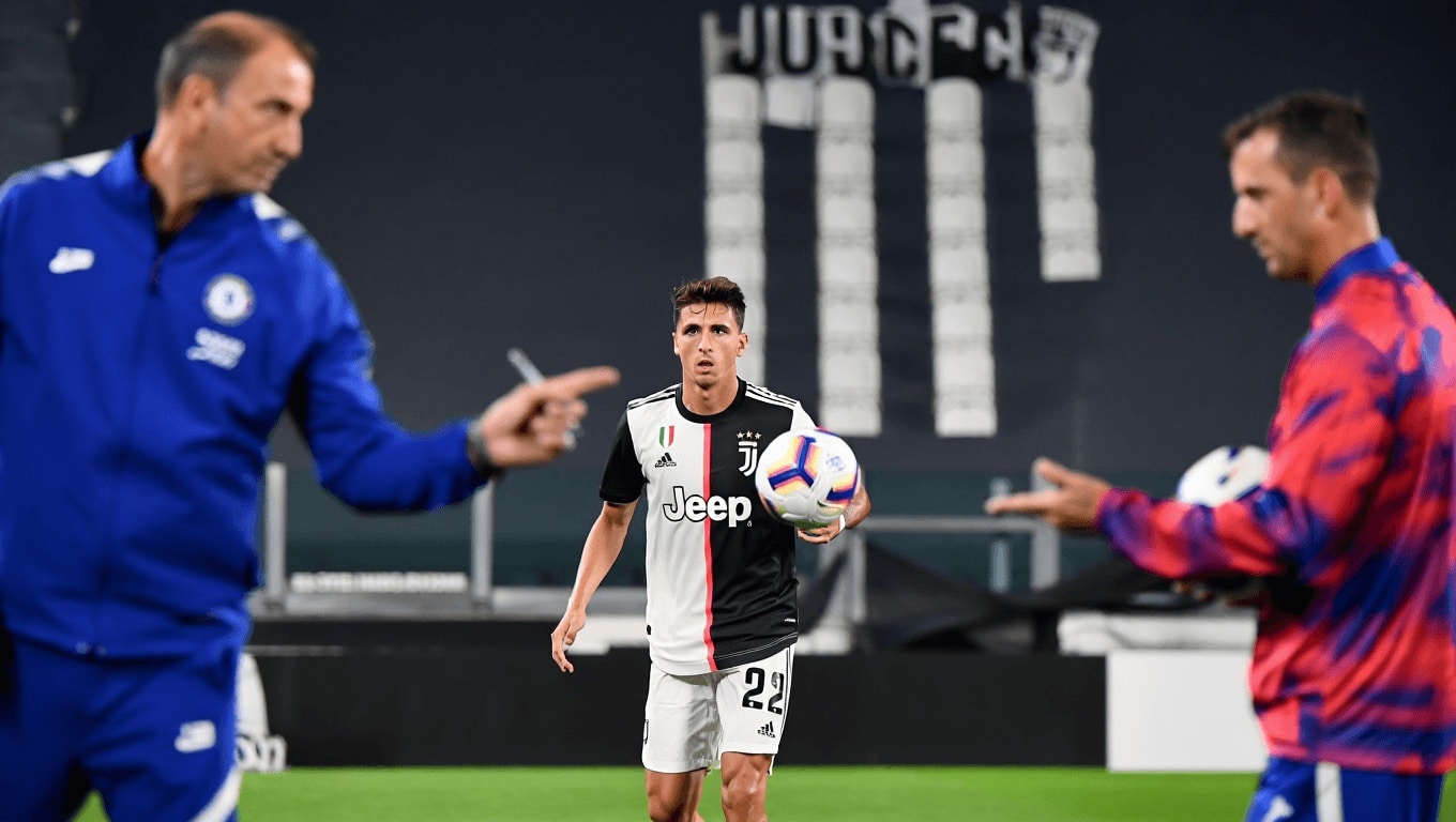 Chelsea and Barcelona transfer boost as Juventus urged to sell one player