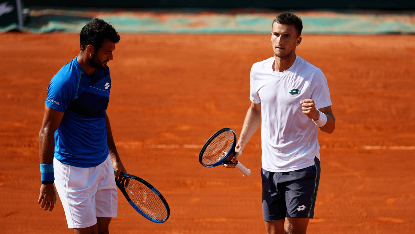 Berrettini parte male, poi rimonta Fucsovics: è al secondo turno del Roland Garros