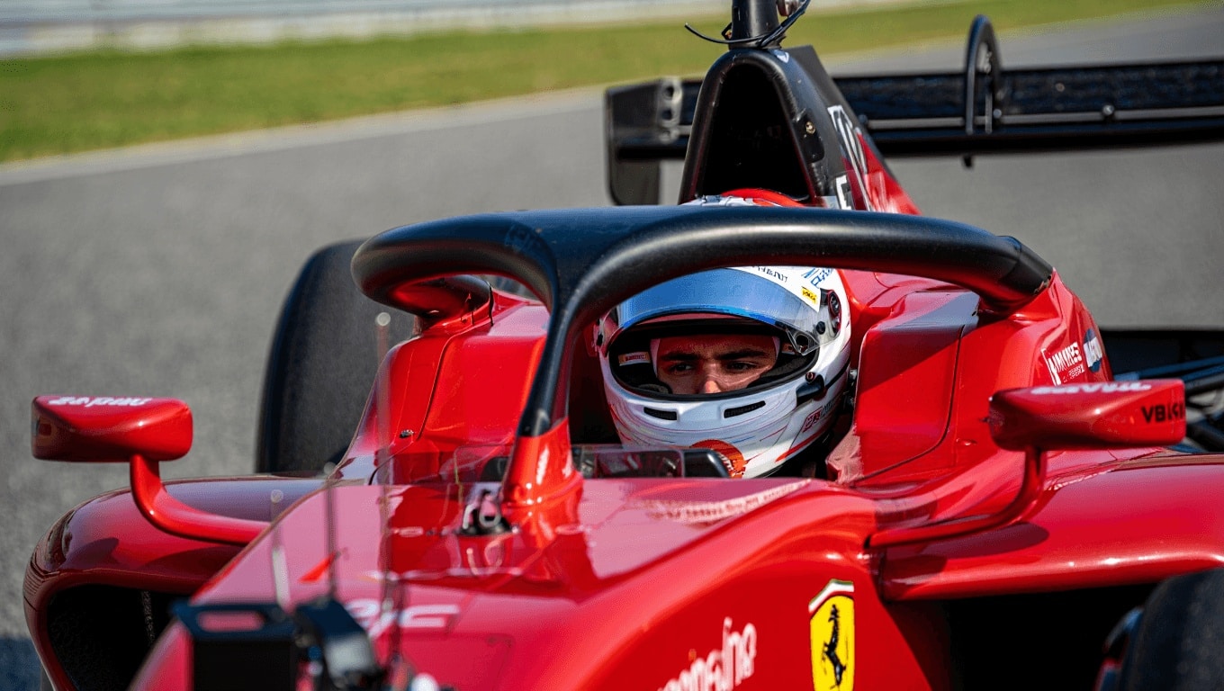 Leclerc ai box nelle FP1 dell’Austria, in pista ci sarà Beganovic