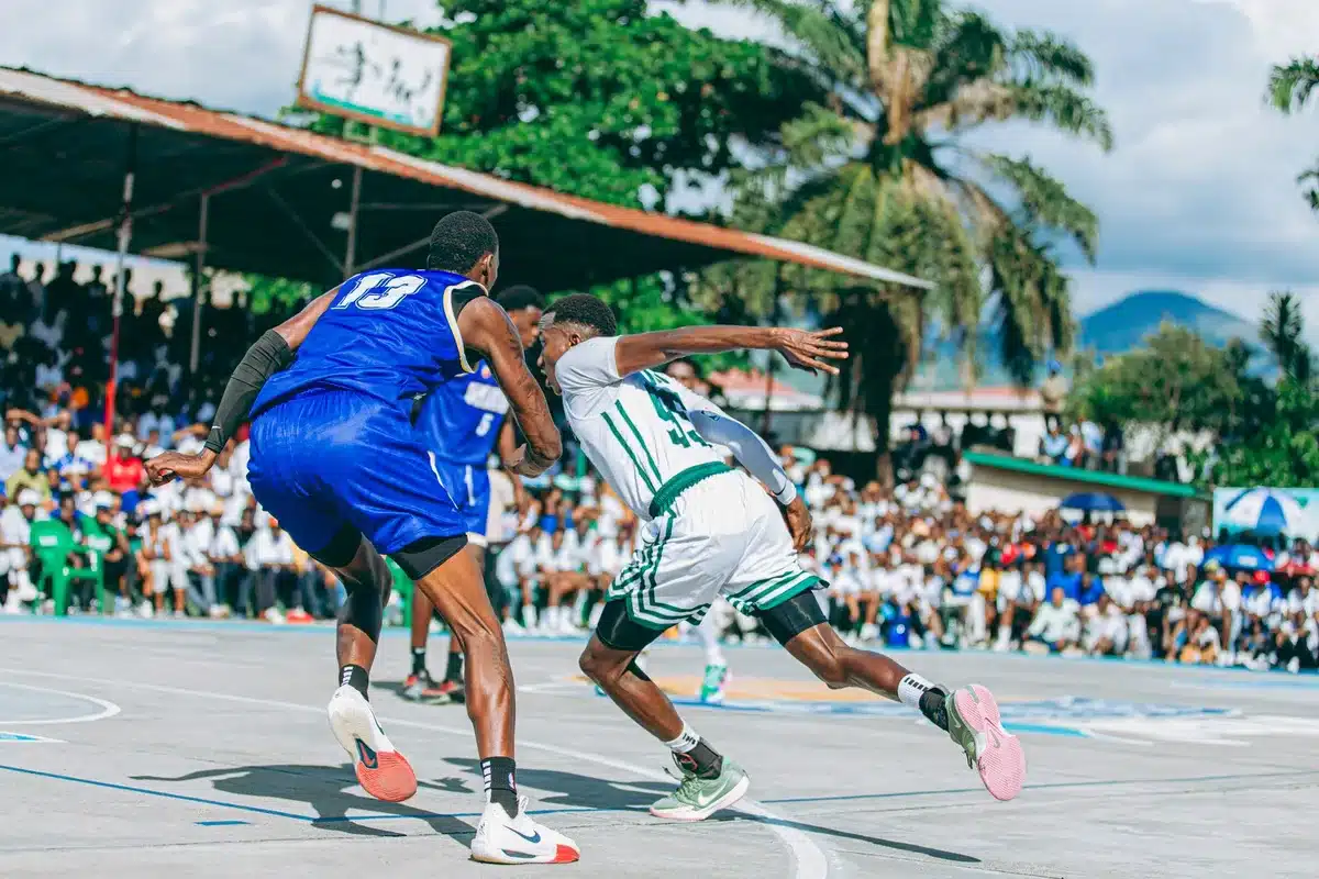 Documento con piani e strategie per un torneo di basket europeo.